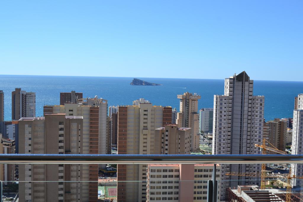 Apartamentos Con Terraza Torre D'Oboe By Renthas Benidorm Ngoại thất bức ảnh