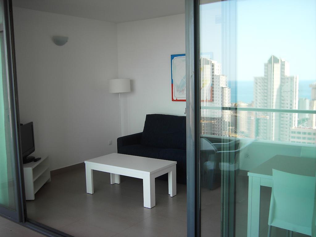 Apartamentos Con Terraza Torre D'Oboe By Renthas Benidorm Phòng bức ảnh