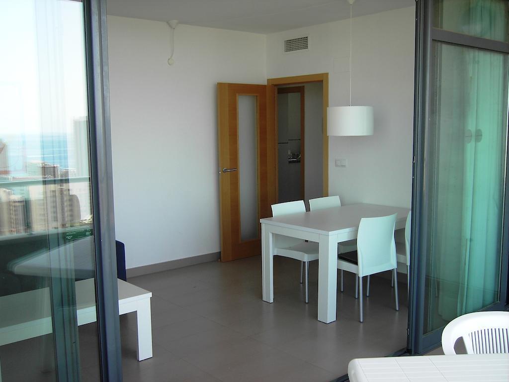 Apartamentos Con Terraza Torre D'Oboe By Renthas Benidorm Phòng bức ảnh